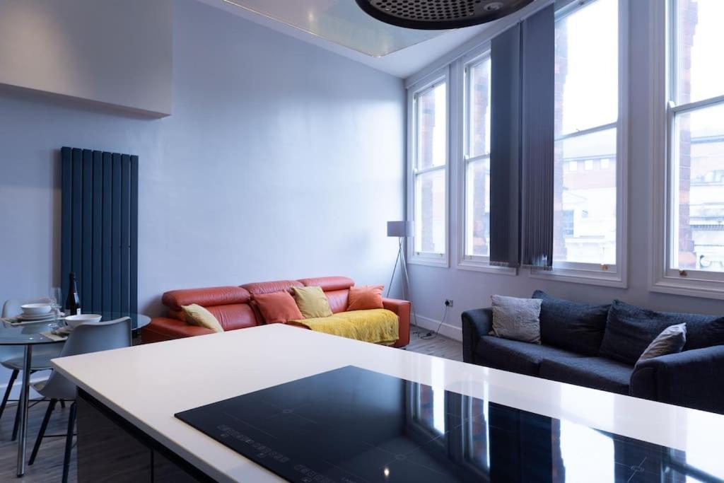 Spacious Apartment In City Centre - Free Parking Nottingham Dış mekan fotoğraf